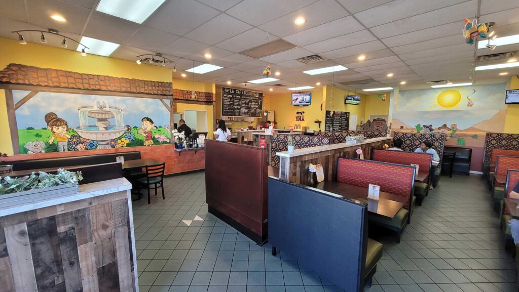Tres Amigos Seating