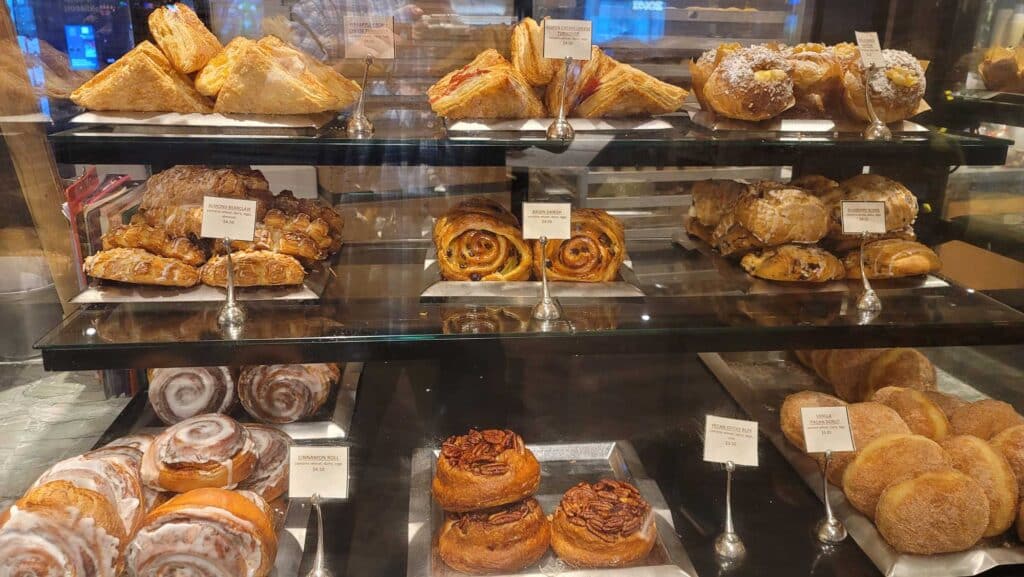 Baby Cakes Ice Pastry