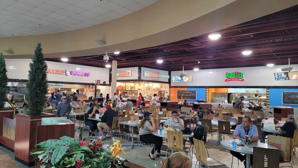 Food Court