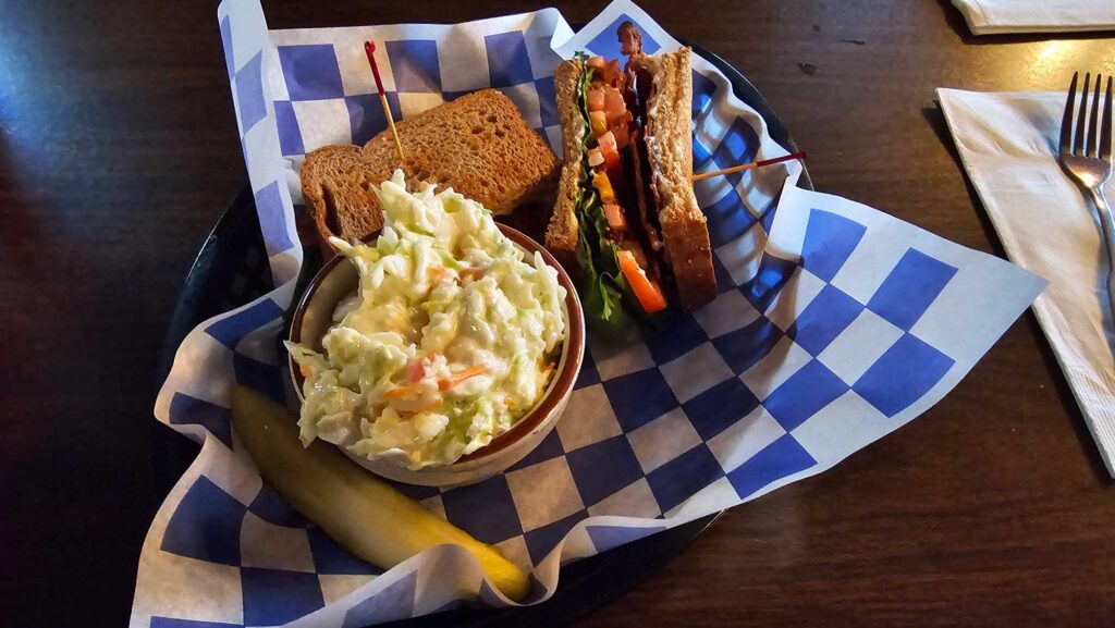 BLT