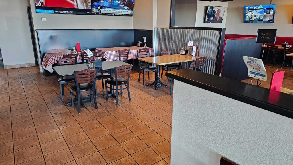 Rosatis Pizza Seating