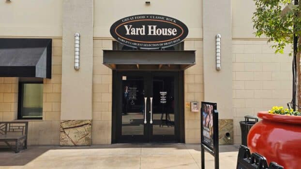 Yard House