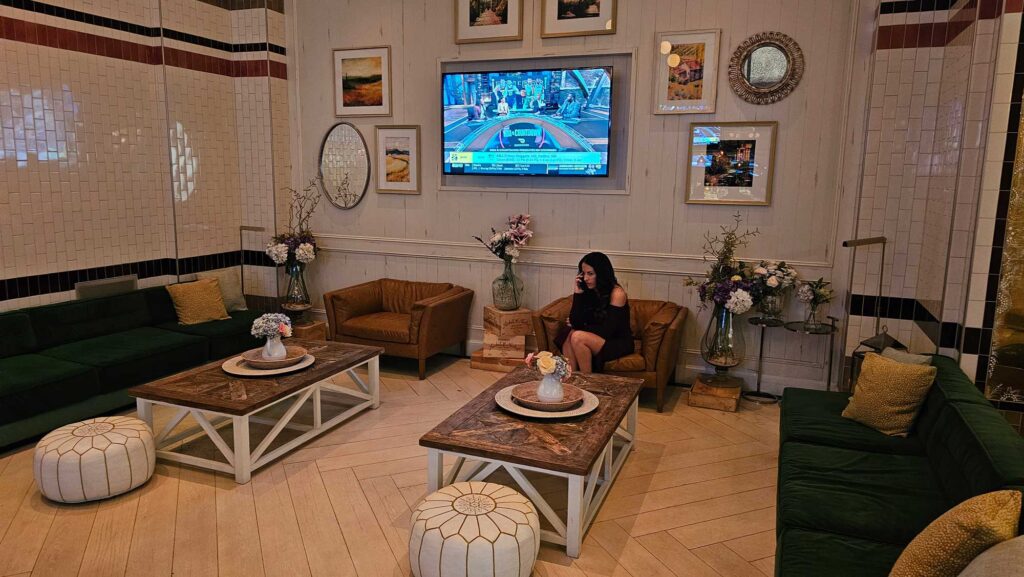 Bottiglia Waiting Area