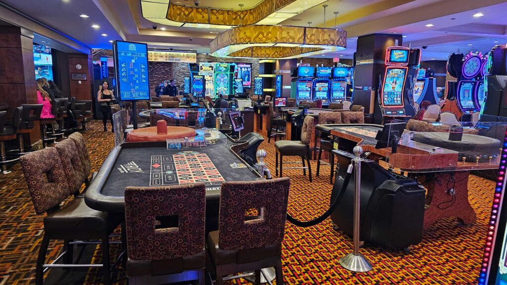 Golden Nugget Tables
