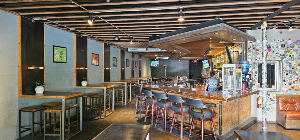 Hop Nuts Brewing Bar
