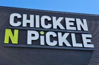 Chicken N Pickle