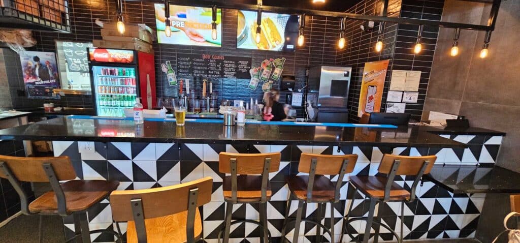 Bar
