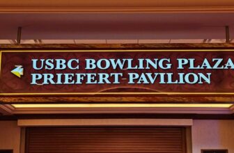 Bowling Plaza