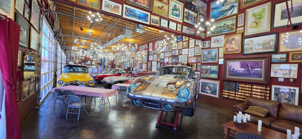 Show Room2