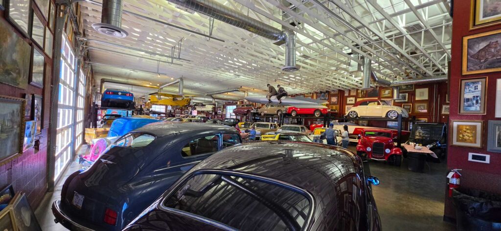 Show Room3