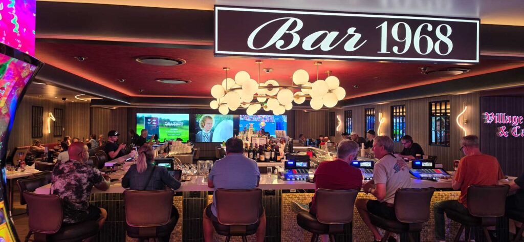 Bar 1968