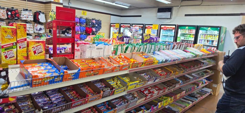 Fabulous Las Vegas Jewelry Gifts Snacks