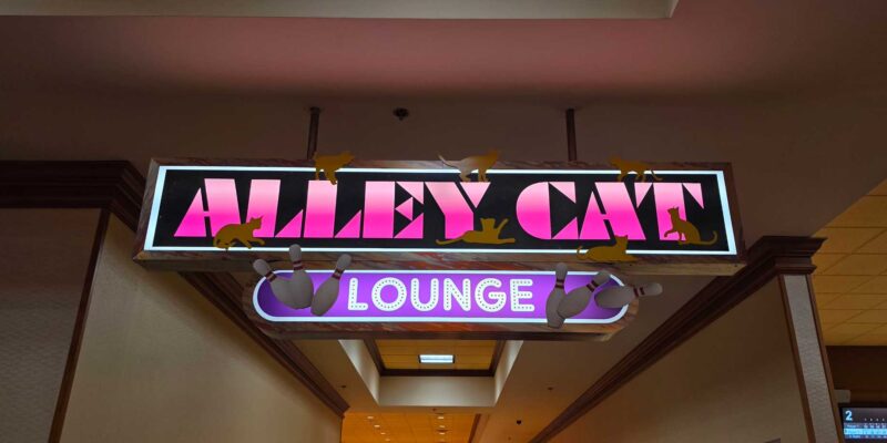 Alley Cat Lounge Quality Reasons To Relax Save Dollar