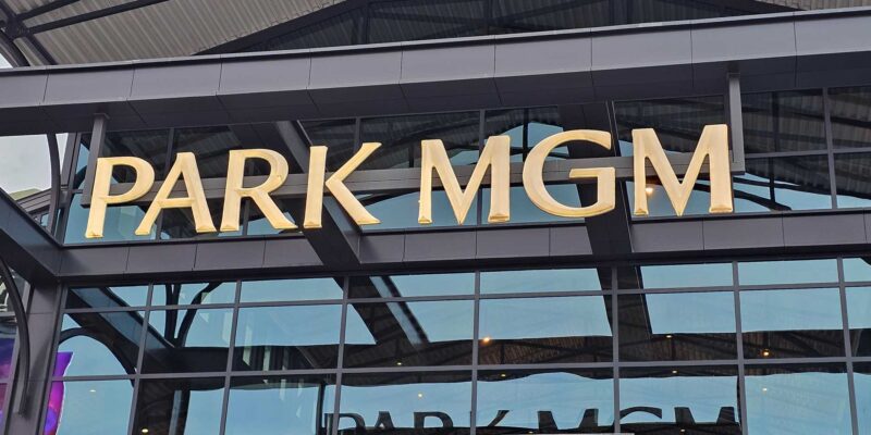 Park MGM Outstanding Fantastic Time
